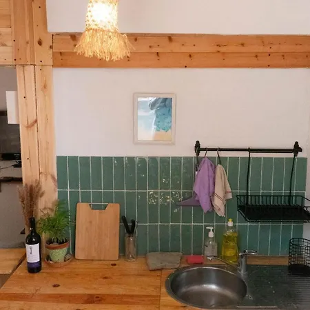 Cozy & Garden For People & Dogs Дом отдыха